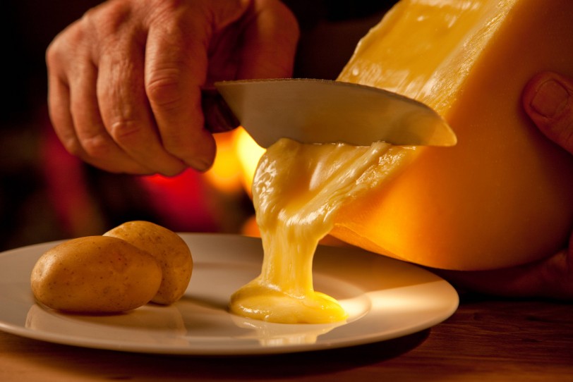 ​2 plats à réaliser avec le fromage à raclette